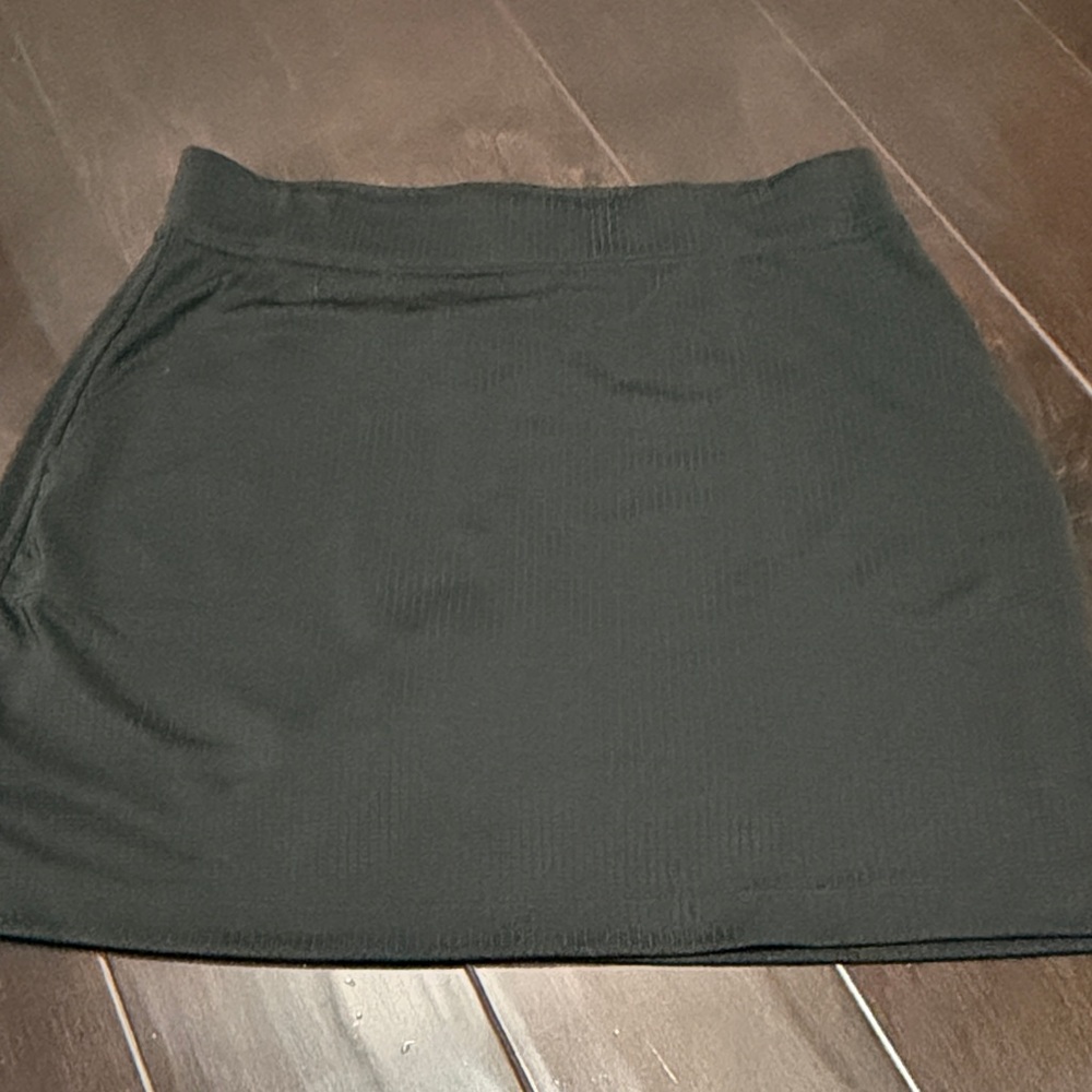 Elegant Black Mini Skirt for Women